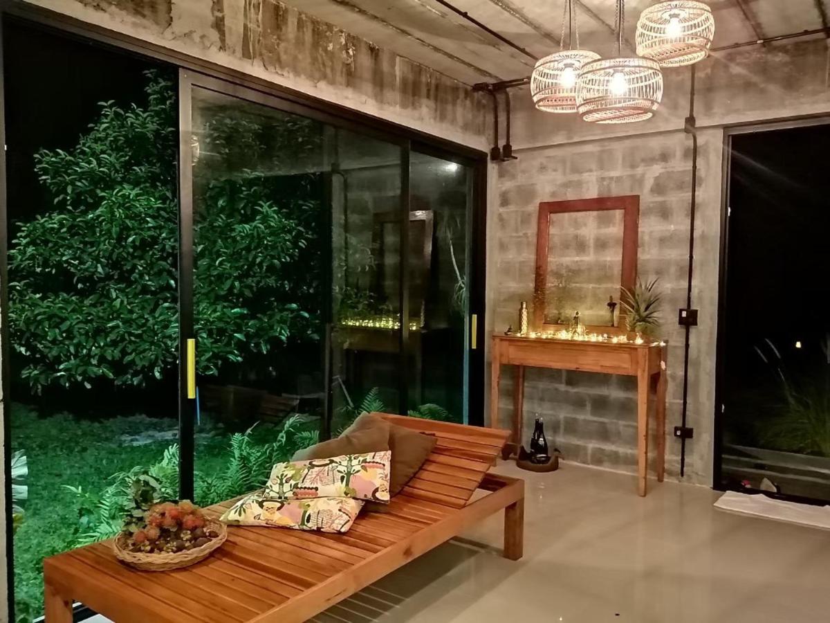 The Box Promkiri Apartman Nakhon Szi Thammarat Kültér fotó