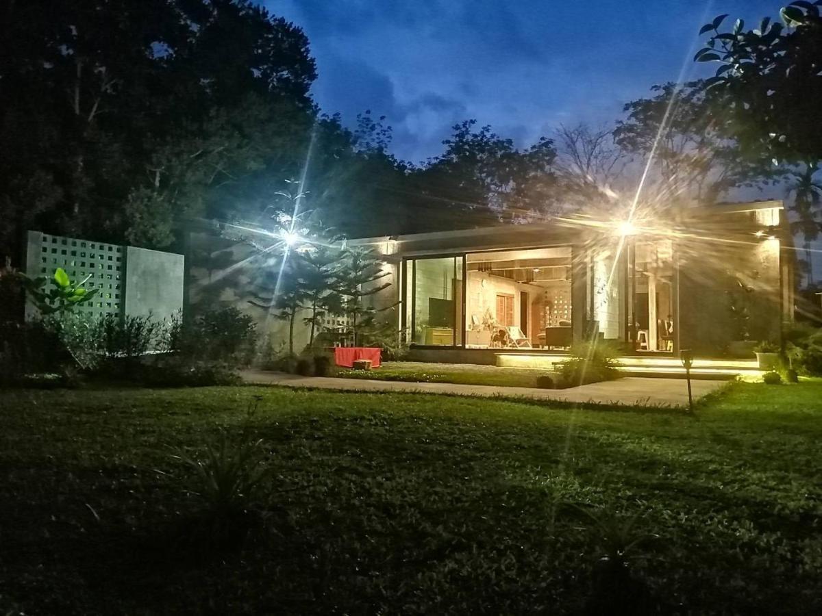 The Box Promkiri Apartman Nakhon Szi Thammarat Kültér fotó