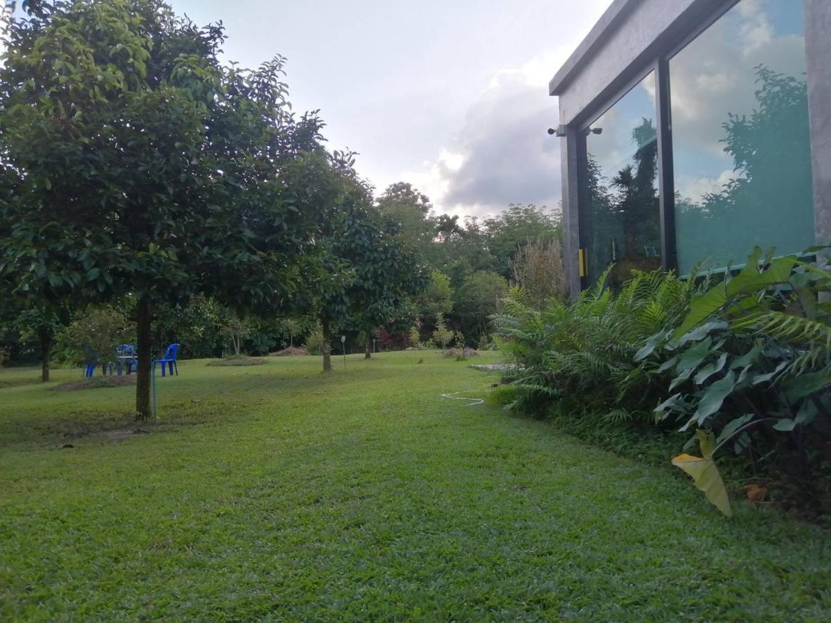 The Box Promkiri Apartman Nakhon Szi Thammarat Kültér fotó