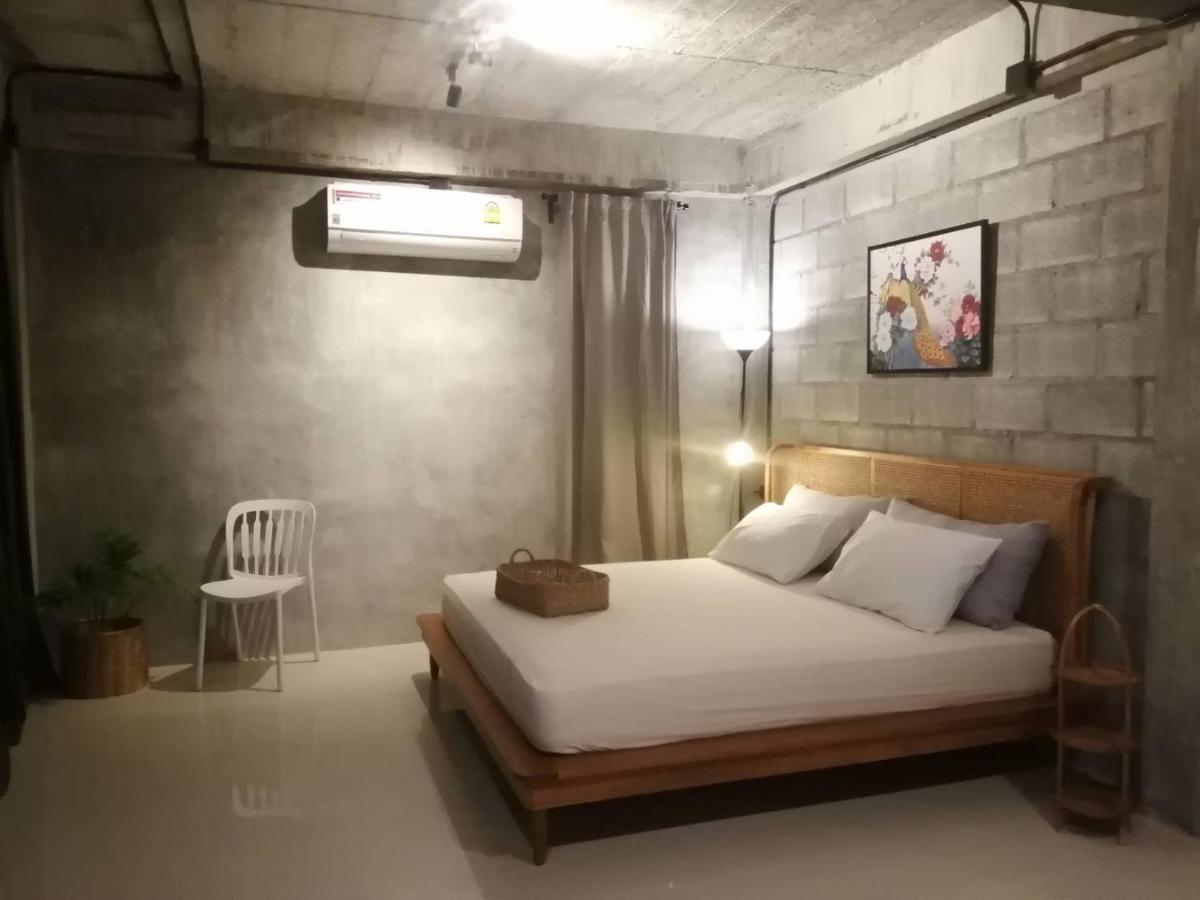 The Box Promkiri Apartman Nakhon Szi Thammarat Kültér fotó