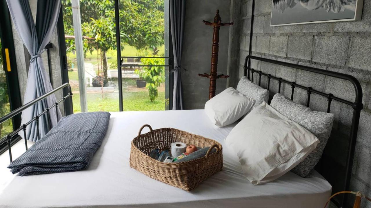 The Box Promkiri Apartman Nakhon Szi Thammarat Kültér fotó