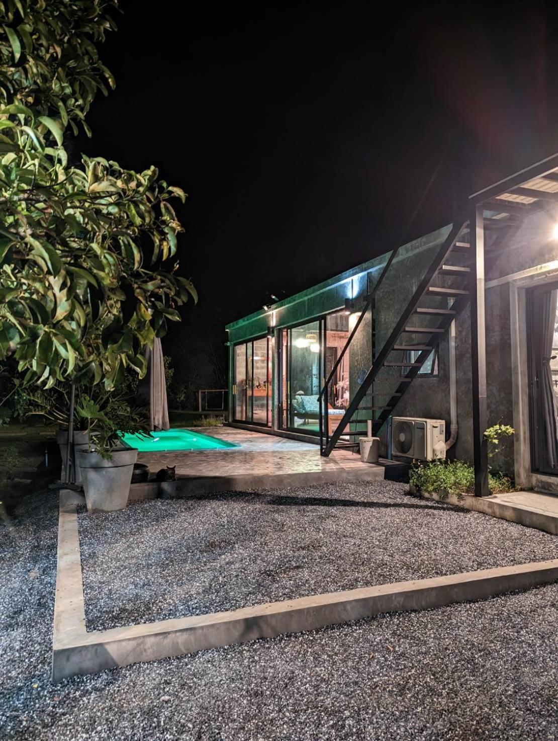 The Box Promkiri Apartman Nakhon Szi Thammarat Kültér fotó